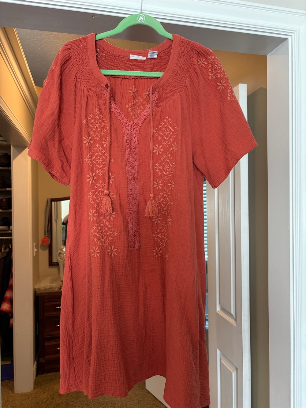 Women's Lucky brand peasant dress- V-neck with Tassels